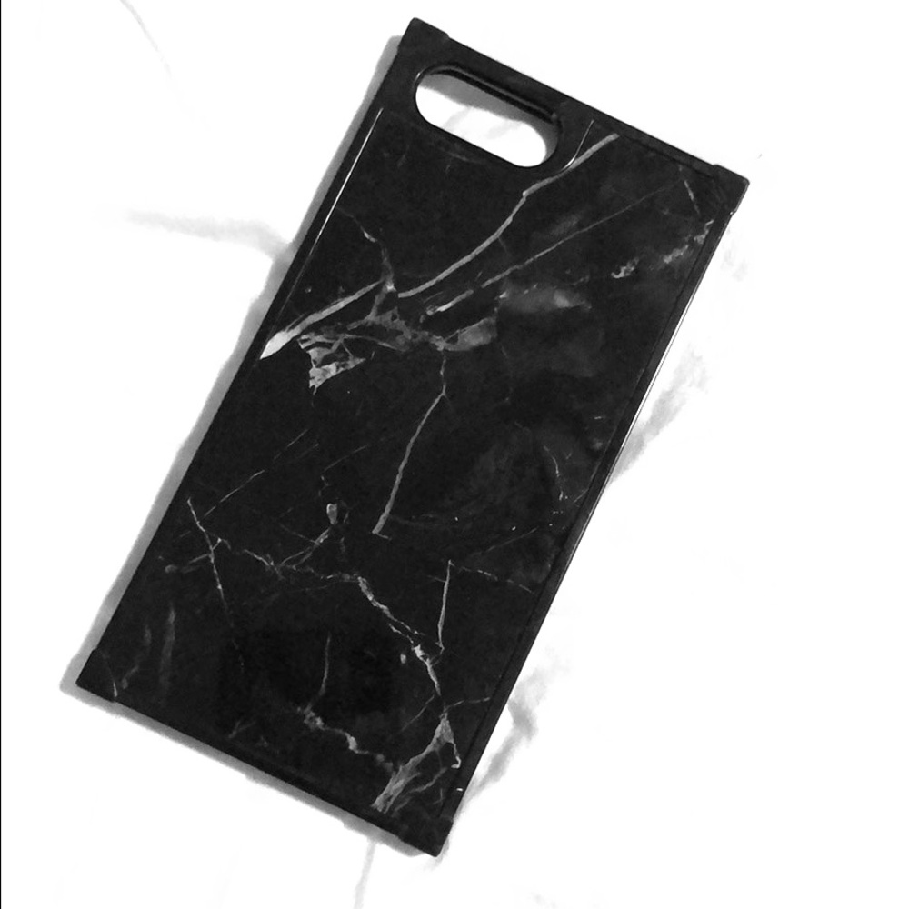 Sold iPhone 8plus square marble case